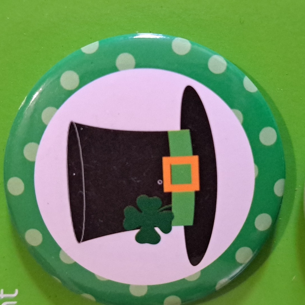 St. Patrick's Day Button Metal 6-pc Pin Set - Picture 7 of 7